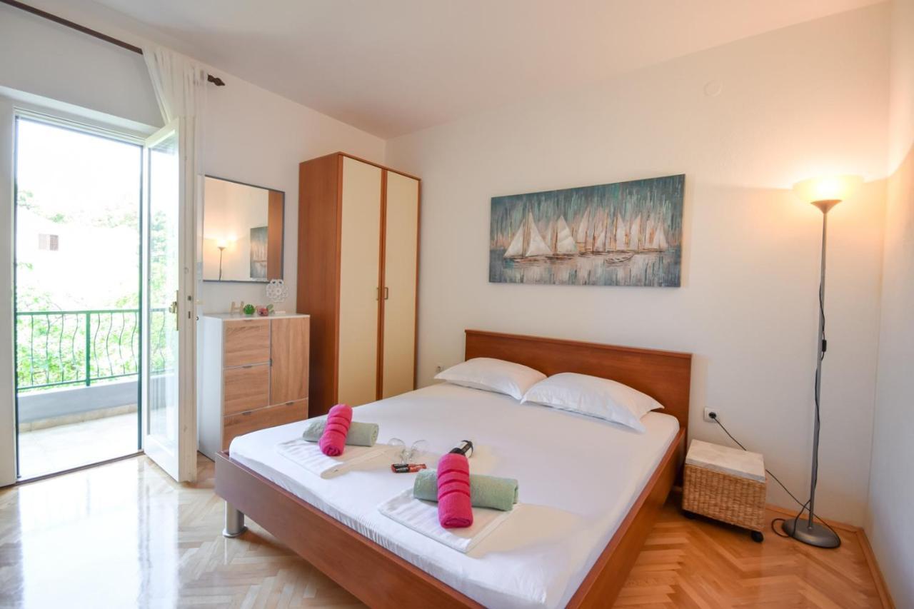 Marios Apartment Брела Екстериор снимка