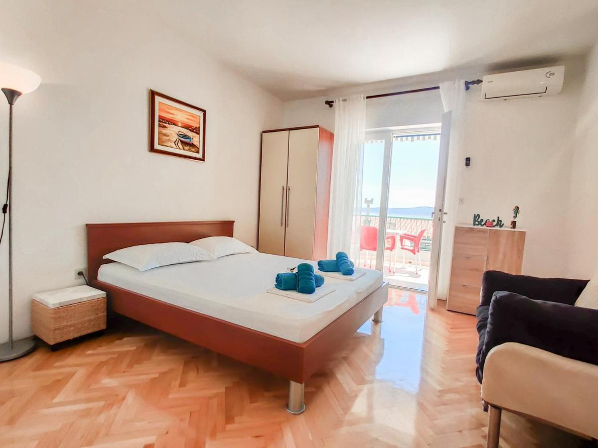 Marios Apartment Брела Екстериор снимка
