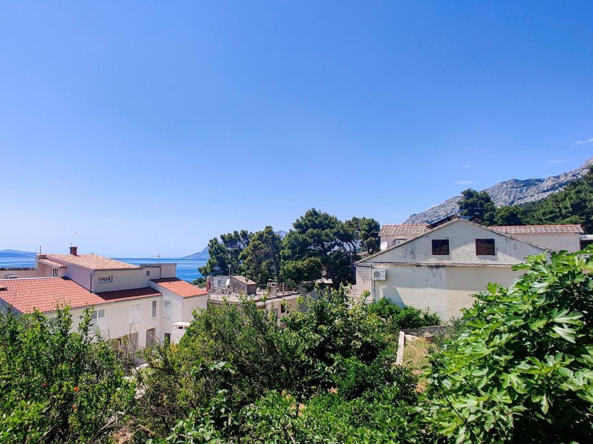 Marios Apartment Брела Екстериор снимка